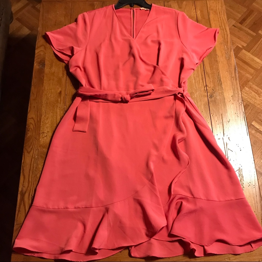 NWOT Gibson Latimer Wrap Dress